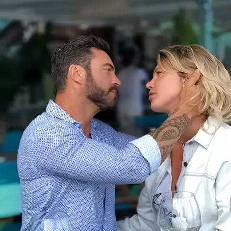 claude-senhoretti-iubitul-alinei-vidican-da-din-casa-1