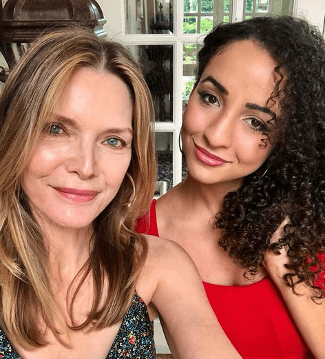 Michelle Pfeiffer si fiica ei