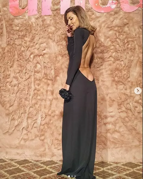 Carmen Bruma rochie neagra 2