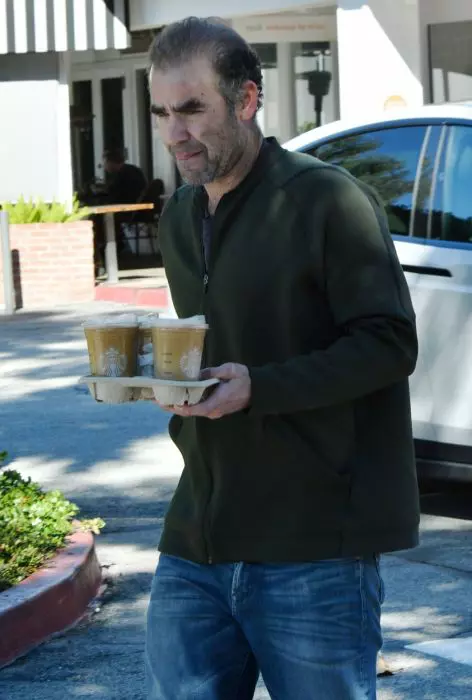 EXCLUSIVE: Tennis Player Pete Sampras Is Unrecognizable As He Is Seen Grabbing Coffee From Starbucks In The Beverly Glen Shopping Center - 26 Jan 2024