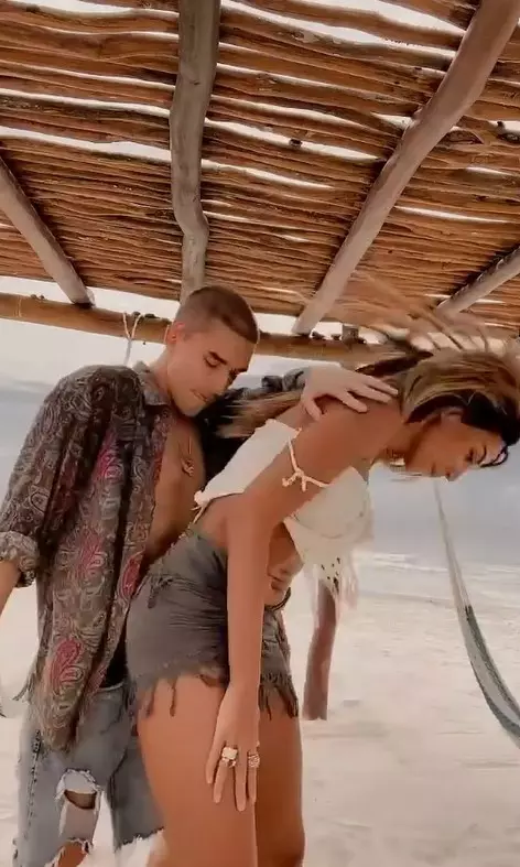 Mădălina Ghenea și Emil Rengle – dans lasciv (1)