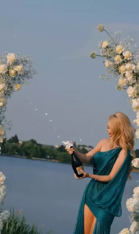 Andreea Bălan a împlinit 41 de ani  (3)