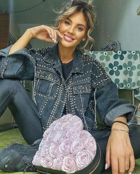 Ramona Olaru de la Neata cu Răzvan și Dani