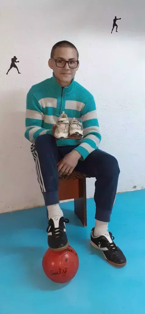 cum-arata-acum-micul-hercule-474x1024-1