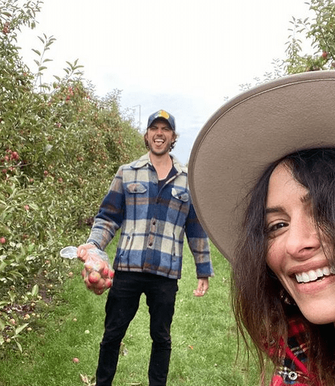 Sarah S si Adam D