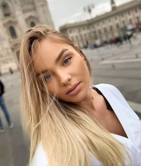 Maria Constantin in It