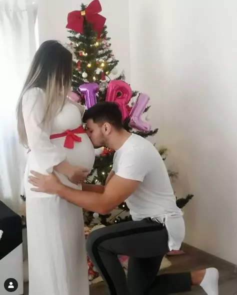 2021-02-26-16_09_53-Diaconescu-Alexandra-@diaconescu.alexandra-•-Instagram-photos-and-videos