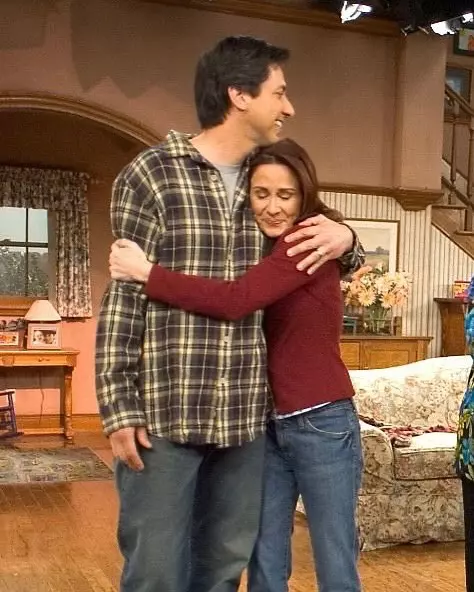 patricia-heaton8
