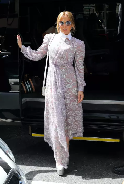 Jennifer-Lopez-in-New-York-august-2022-4