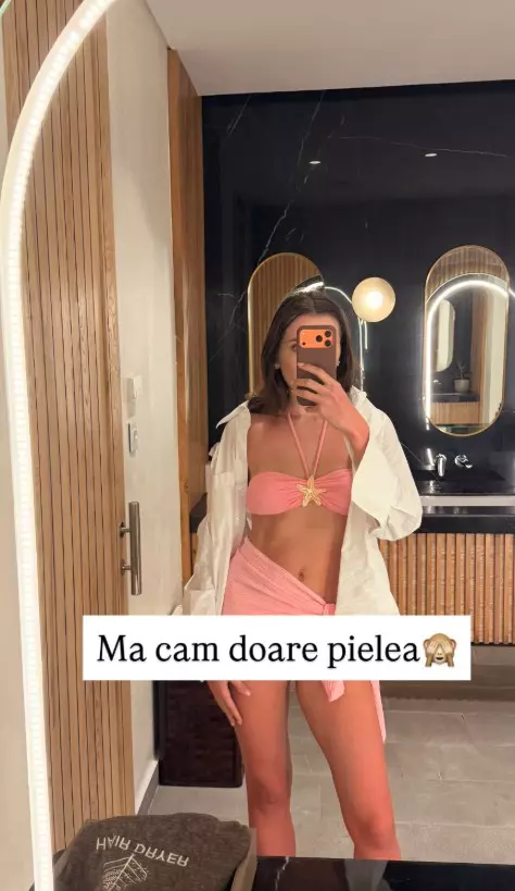 Emily Burghelea în vacanță