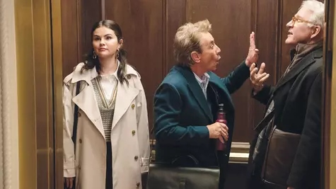 ELLE INTERVIU: Dressed to kill - despre costumele șic din Crime în imobil