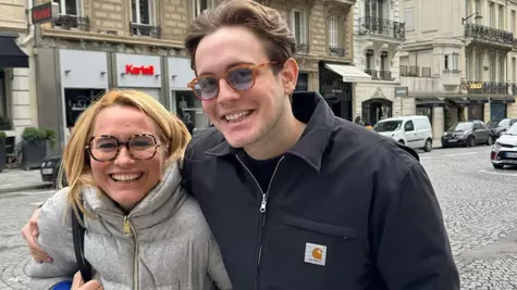 Andreea Esca și fiul ei, Aris, au prezentat un eveniment împreună. Cum au apărut cei doi pe scenă: "O seară extraordinară"