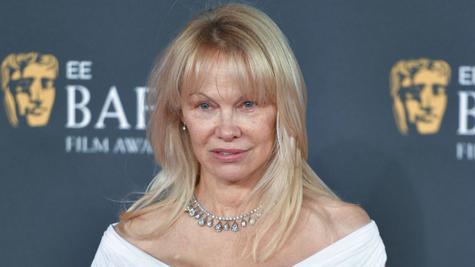 Pamela Anderson este pregătită de o nouă relație, pe fondul zvonurilor legate de o idilă cu Tom Cruise