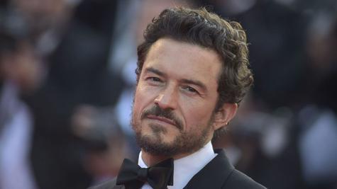Orlando Bloom, surprins în Milano alături de presupusa lui parteneră, Luisa Laemmel