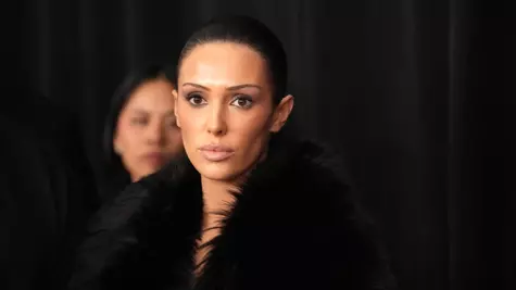 Bianca Censori a atras din nou toate privirile cu o ținută complet transparentă. Cum a apărut într-un club din Ibiza