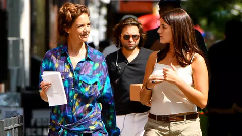 Ce părere are, de fapt, Katie Holmes despre decizia fiicei sale, Suri, de a renunța la numele de familie al lui Tom Cruise: "A fost în totalitate..."
