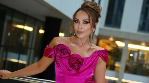 Iulia Vântur, din nou alături de Salman Khan la un eveniment de familie. Imaginile care au atras atenția