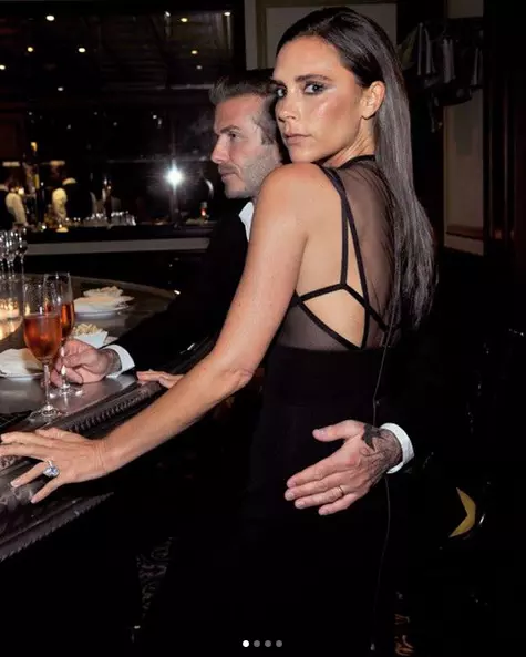 Unul dintre prețioasele inele primite de la David cu ocazia aniversării căsniciei.