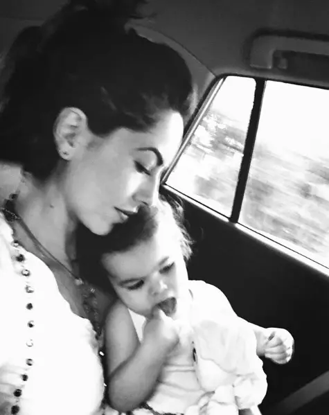 Barbara Mori a devenit bunică la 38 de ani