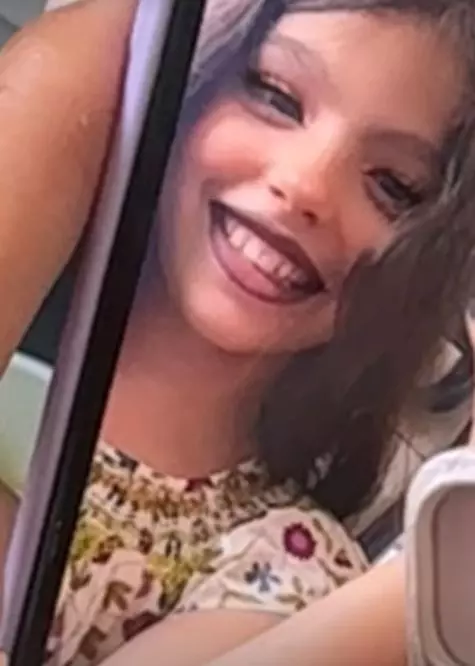 4. Fiica Mădălinei Ghenea