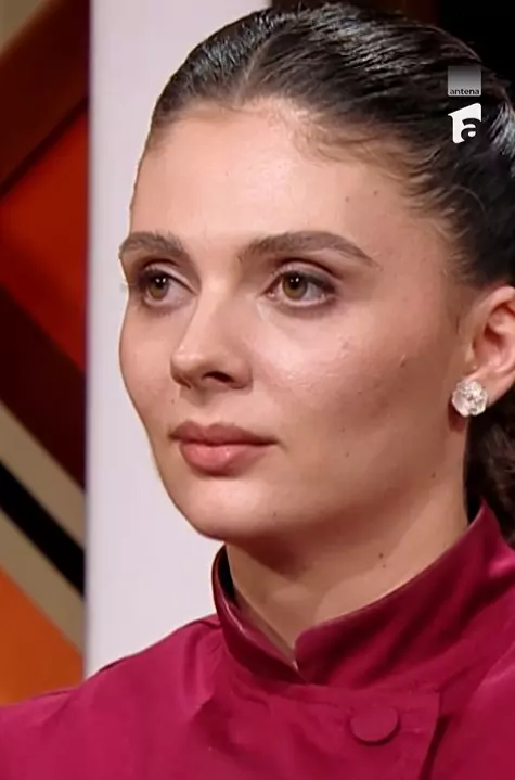 andreea-anghelus-chefi-la-cutite