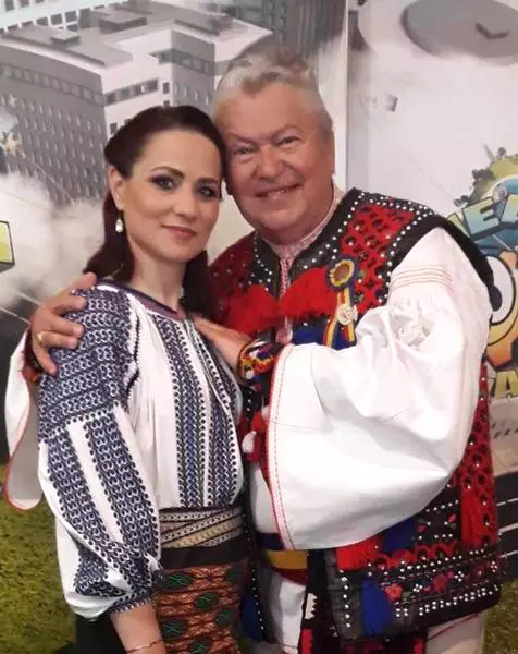 31318033_1930227097010303_4789340189505880064_n