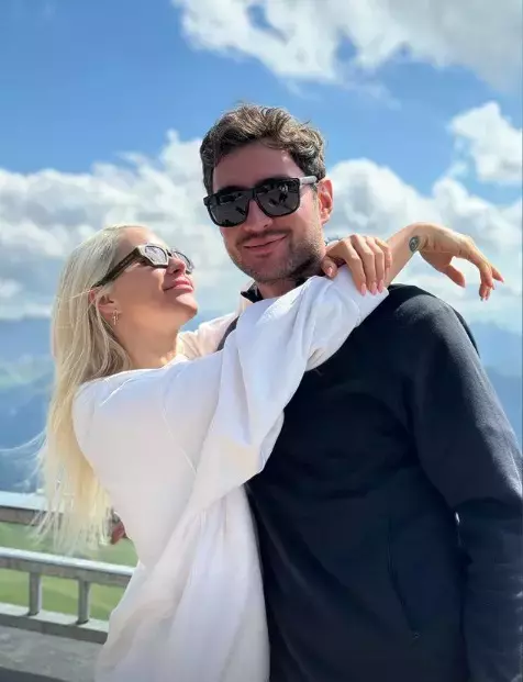 Carmen Grebenișan, primele imagini cu noul iubit  (2)