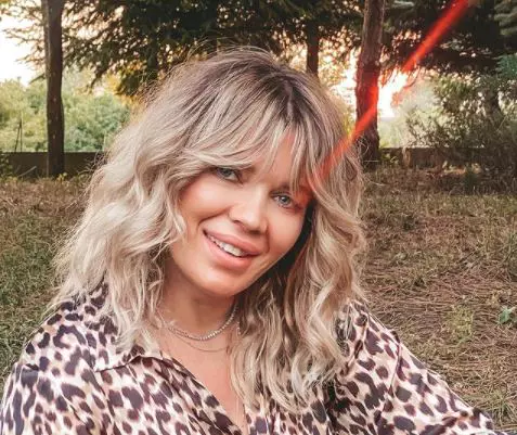 gina-pistol-gravidă