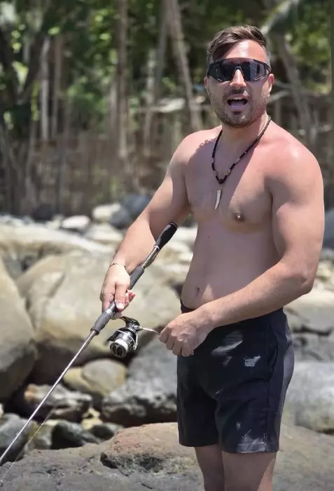 Valentin Sanfira în Thailanda (2)