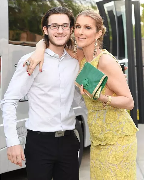 Céline Dion și René Charles, fiul ei în vârstă de 17 ani.