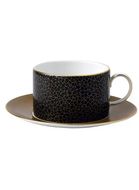 Ceasca si farfurie cu bordura de aur Crackle ARRIS, Wedgwood, 375 lei, AZAY