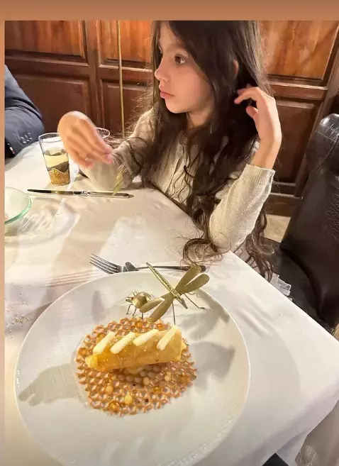 fiica-madalinei-ghenea-10