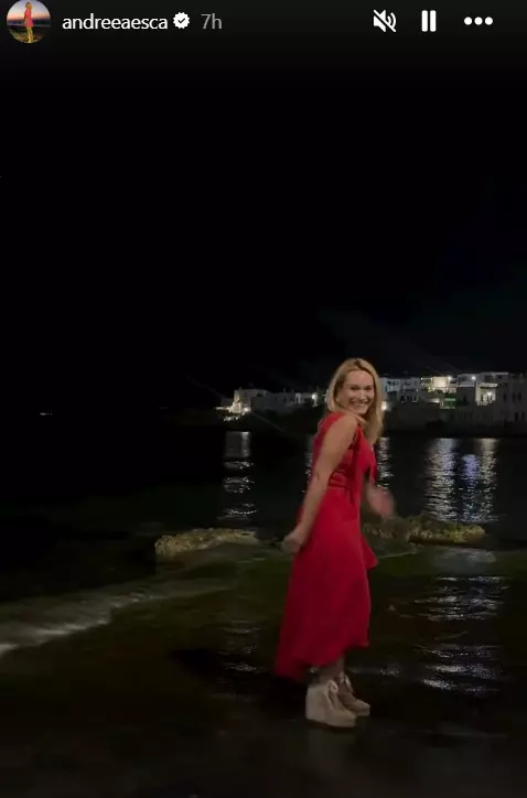 andreea-esca-mikonos (5)