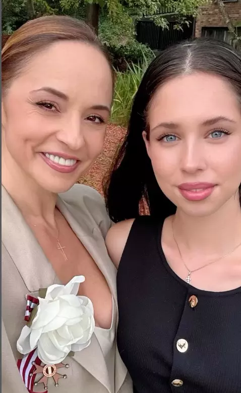 andreea-marin-imagini-violeta-campus-cornell-universitate (2)