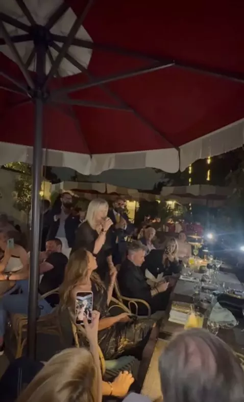 Imagini de la ziua Loredanei Groza (3)