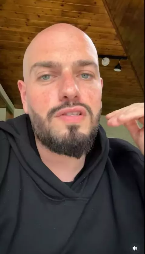 Mihai Dima, furat de un curier   (5)