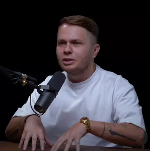 codin-maticiuc-carte-nutu-camataru-6