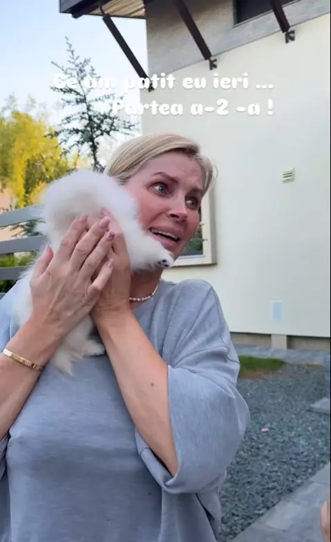Andreea Bănică a primit un cățel  (6)