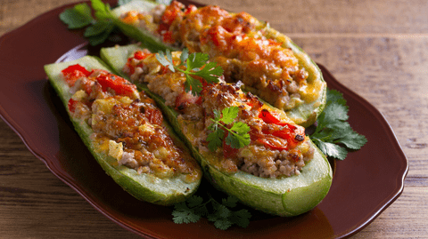 Reteta Dovlecei umpluți cu orez la cuptor - rețeta ușoară, de vară, cu care nu o să dai greș