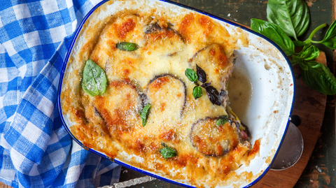 Reteta Musaca de vinete cu carne de pui. Rețeta pentru un deliciu mediteranean reinterpretat