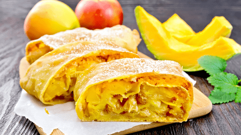 Reteta Plăcintă cu dovleac şi mere. Rețeta care îți va parfuma toată casa. Desert simplu, aromat și sănătos