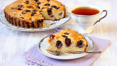 Reteta Prăjitură cu struguri și aluat pufos. Rețeta perfectă pentru un desert simplu, aromat și elegant