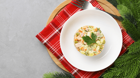 Reteta Salată de boeuf cu pui - rețeta clasică, simplă și delicioasă pas cu pas