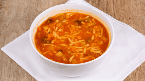 Reteta Ciorbă de roșii cu tăiței de casă - rețeta tradițională pas cu pas. Simplă, gustoasă și aromată