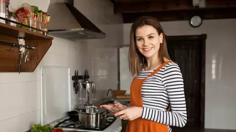 Reteta (P) 7 metode practice prin care să reduci risipa în bucătărie și să economisești timp