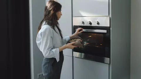 Reteta (P) Pasionat de gătit sănătos? Top 3 cuptoare electrice încorporabile dintre care poți alege + criterii de luat în considerare