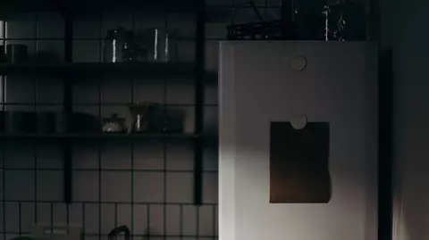 Reteta (P) Ce se întâmplă în interiorul unui frigider la 3 dimineața?