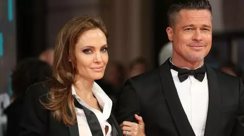 Angelina Jolie îi face în ciudă lui Brad Pitt. Ce amintire valoroasă a vândut actrița