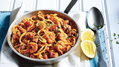Paste picante cu crevete și chorizo