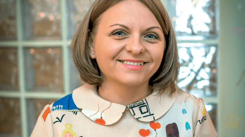 EXCLUSIV AVANTAJE Bianca Mereuță a deschis prima bibliotecă privată din România